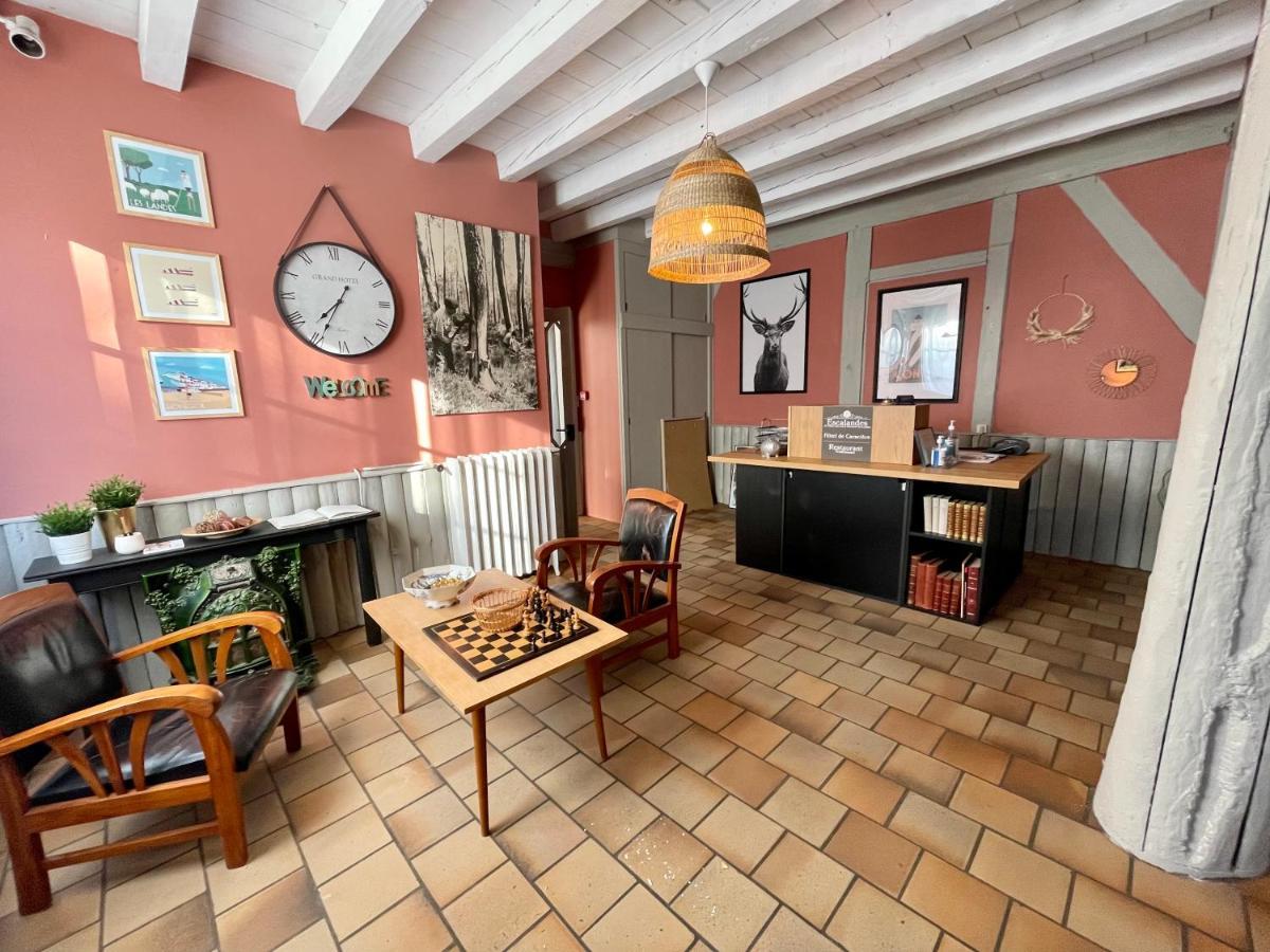 Hotel Et Restaurant Traditionnel L' Escalandes Lesperon  Exterior photo
